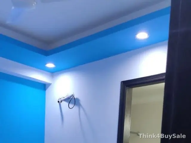 1,100 sq.ft Showroom for Sale in Indirapuram, Ghaziabad — photo 4