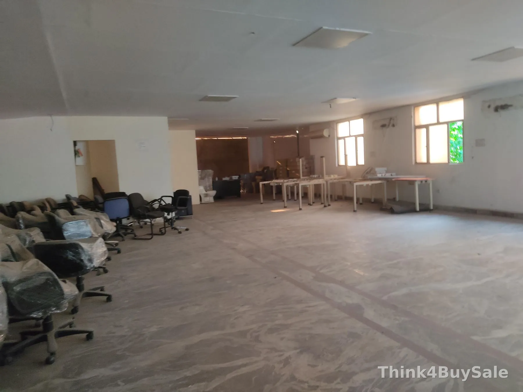 3,200 sq.ft Warehouse for Rent in Sector 63, Noida