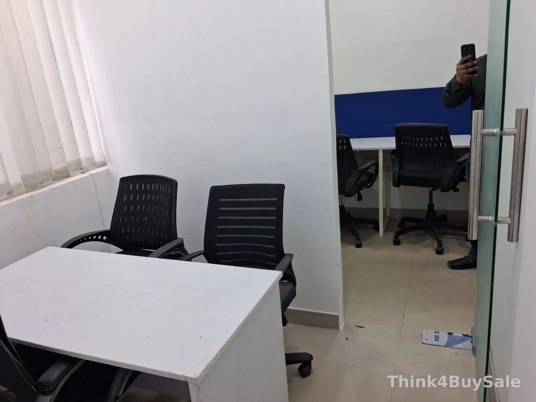 800 sq.m Office Space for Rent in Sector 63, Noida