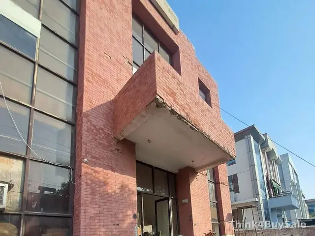 2,700 sq.ft Warehouse for Rent in Sector 63, Noida — photo 3