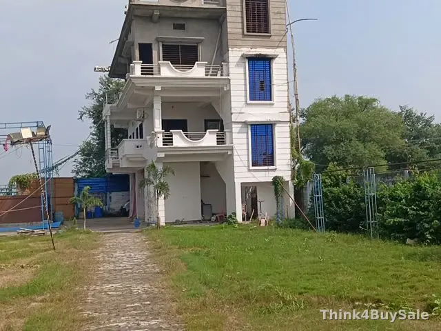 10,000 sq.ft Factory for Rent in Azamgarh — photo 4