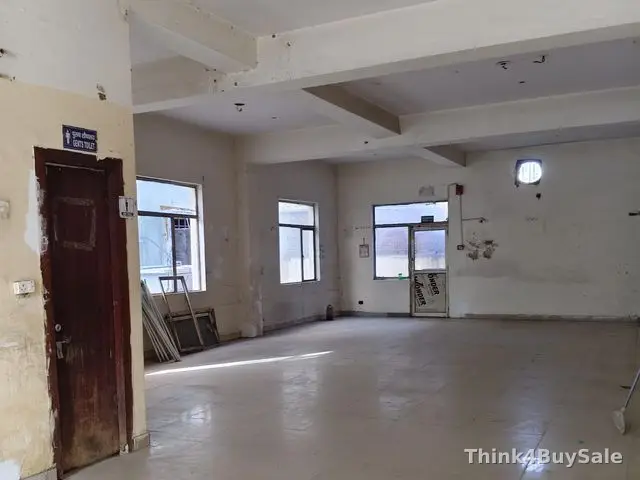 5,760 sq.ft Warehouse for Rent in Sector 63, Noida — photo 3