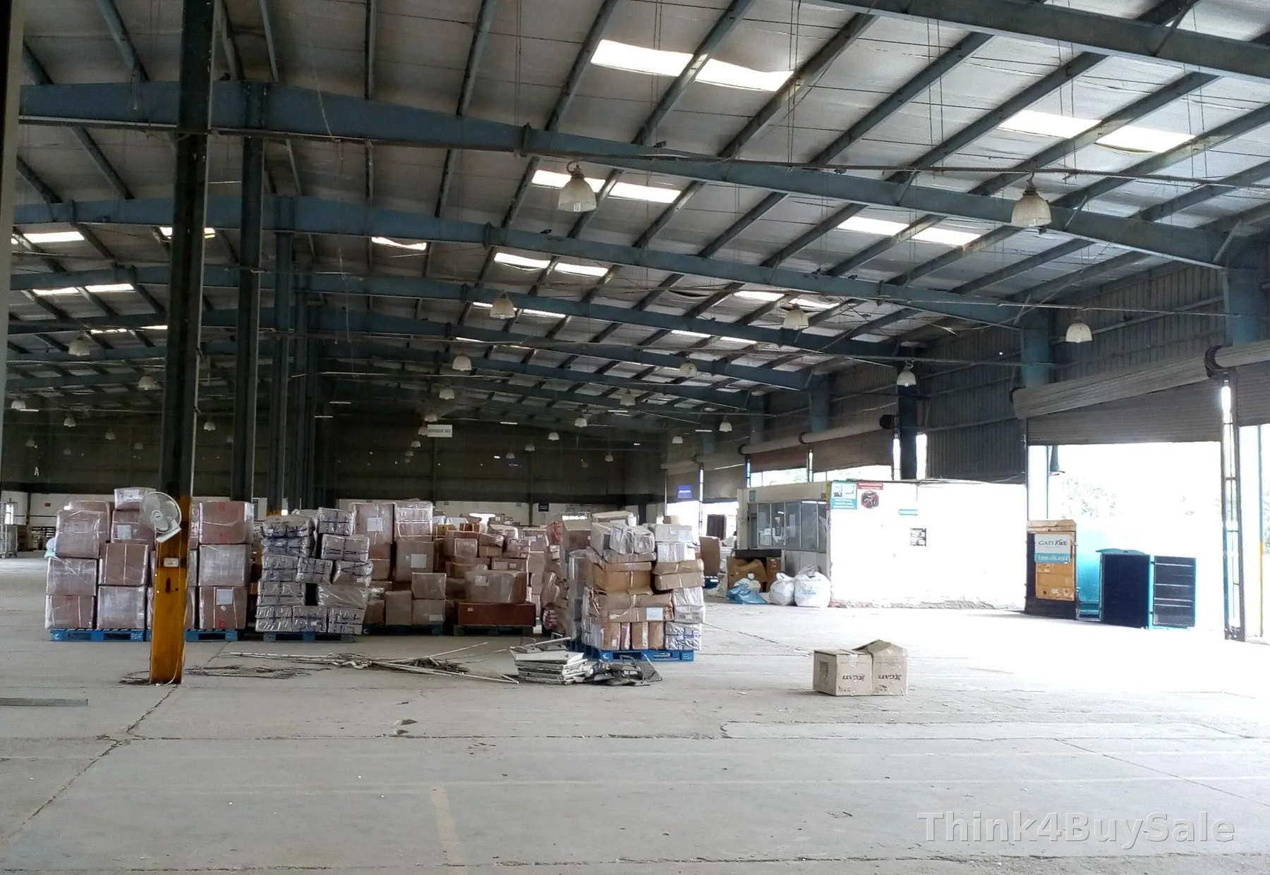 20,000 sq.ft Warehouse for Rent in Sector 63, Noida
