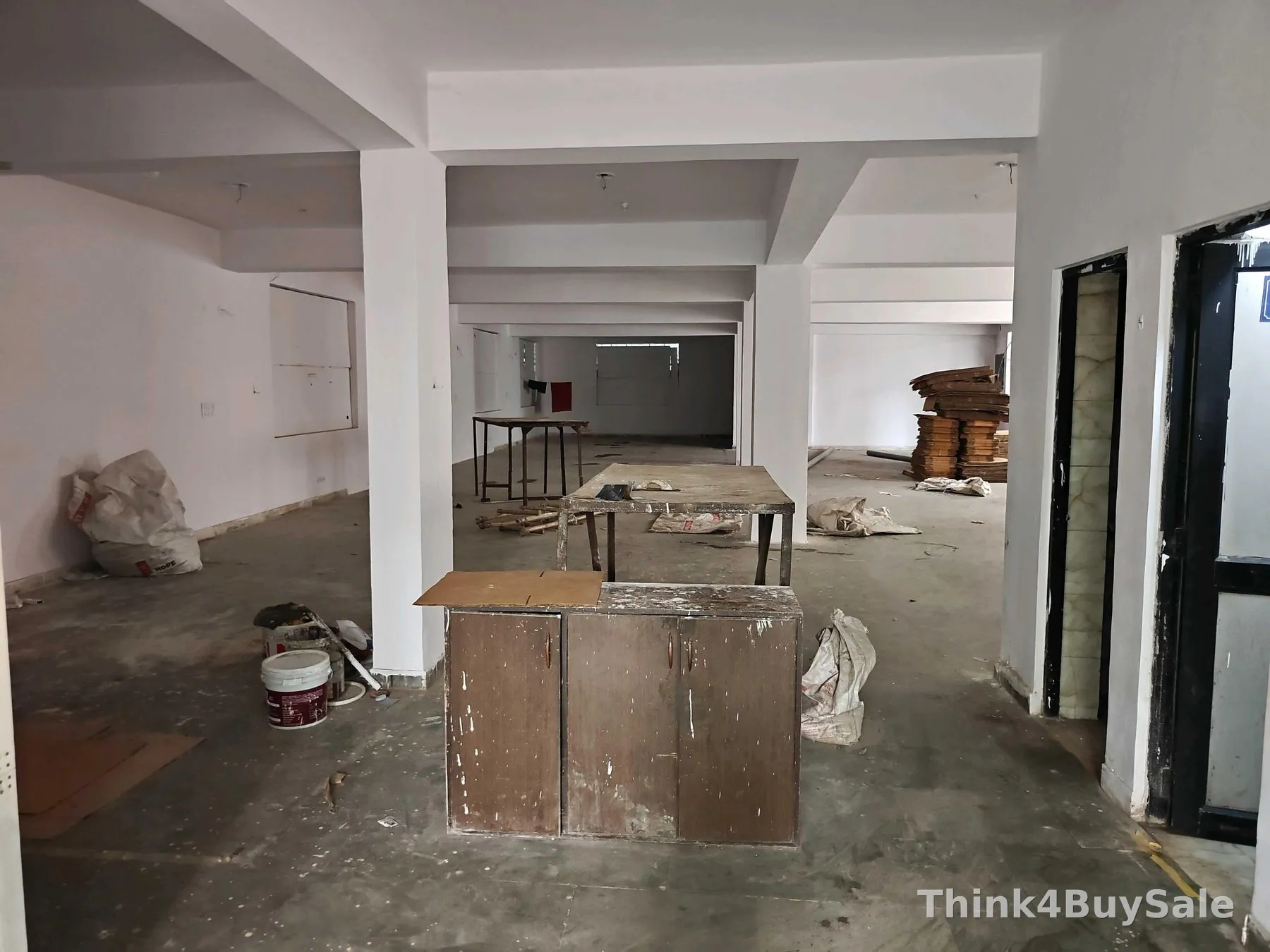 4,200 sq.ft Warehouse for Rent in Sector 63, Noida