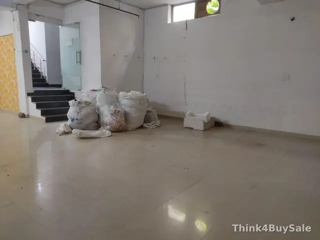 1,500 sq.ft Warehouse for Rent in Sector 63, Noida — photo 2