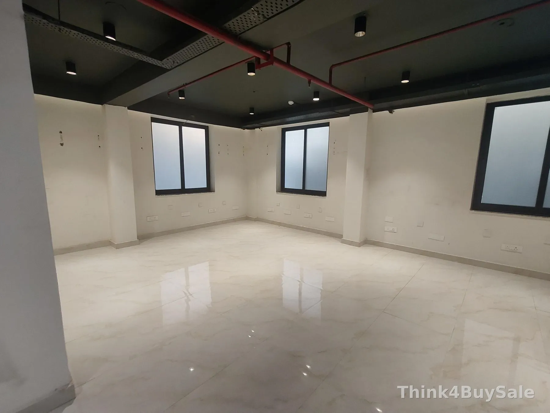 1,300 sq.ft Warehouse for Rent in Sector 63, Noida