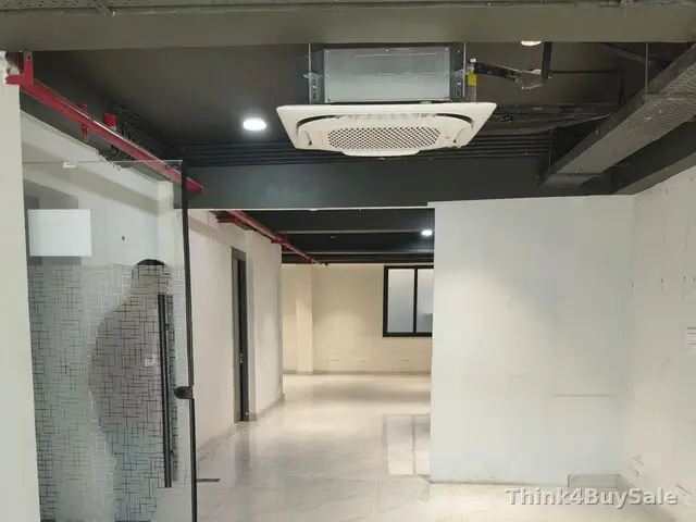 1,300 sq.ft Warehouse for Rent in Sector 63, Noida — photo 3