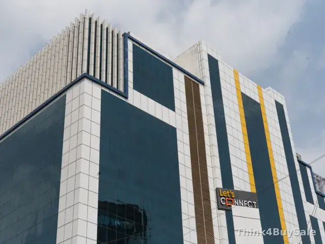 21,527 sq.ft Office Space for Rent in Noida-Greater Noida Expressway, Noida — photo 4