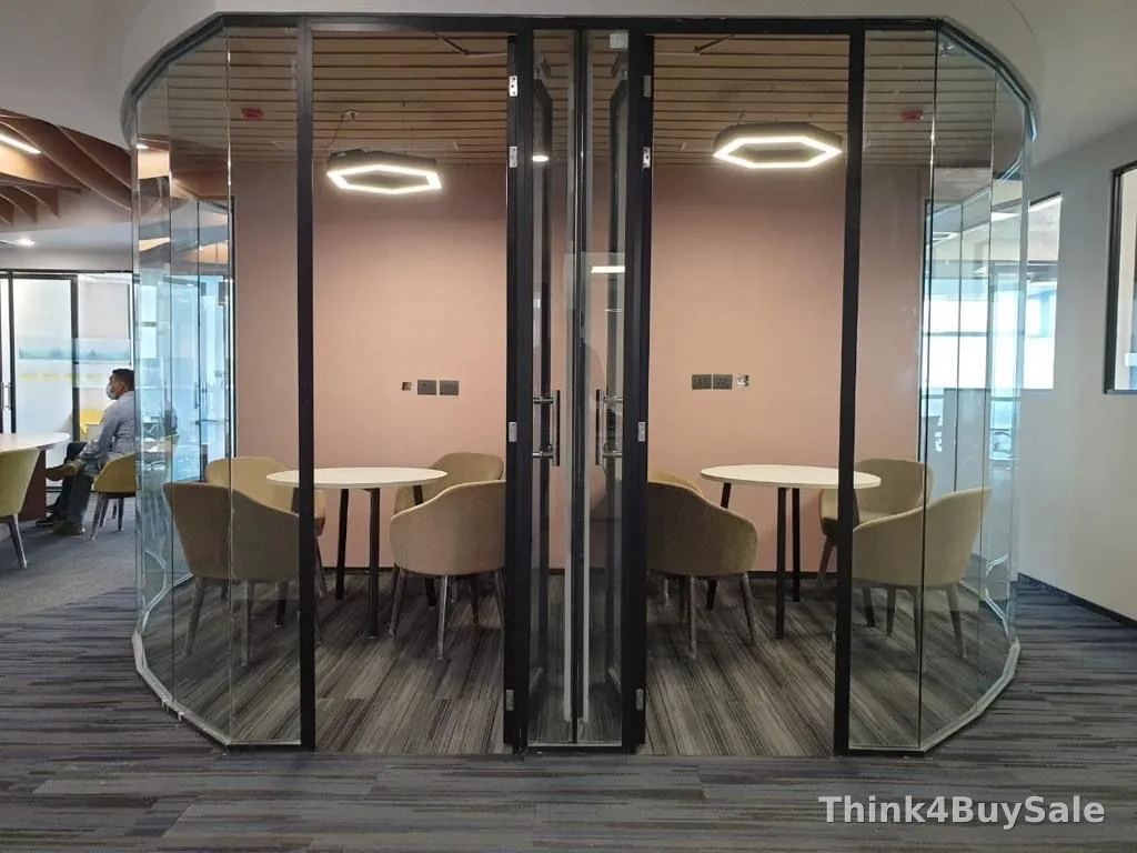 300 sq.ft Office Space for Sale in Bhutani Alpathum, Noida Expressway, Noida