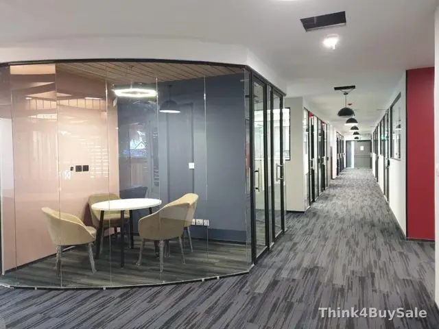 300 sq.ft Office Space for Sale in Bhutani Alpathum, Noida Expressway, Noida — photo 2