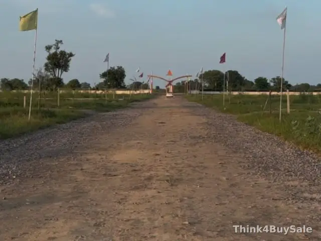 100 sq.yd to 250 sq.yd Residential Plot for Sale in Barsana — photo 6